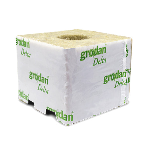 Grodan Grodan Delta 4G W/Hole (40/40mm Hole) 75 x 75 x 65 mm, 384 pcs 75 x 75 x 60 mm